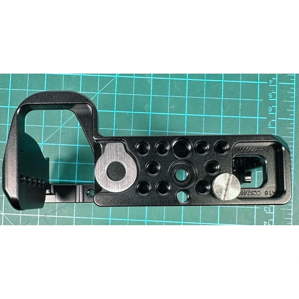 SmallRig CCS2493 Camera Cage for Sony Alpha A6600 Black Aluminum Rig Accessory